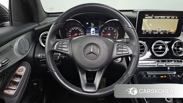 Mercedes-Benz GLC-Class X253 2019 Черный из Кореи, фото 4