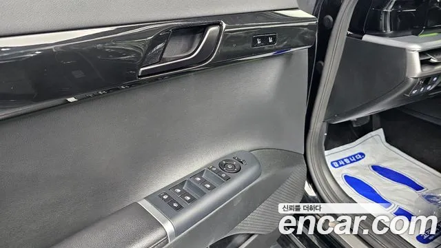 Hyundai Grandeur Hybrid (GN7) id 2637355 из Кореи 4