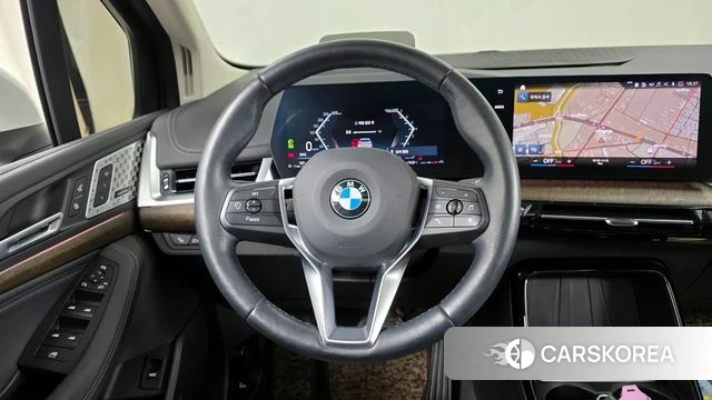 BMW 2 Series Active Tourer (U06) 2023 Белый из Кореи, фото 4