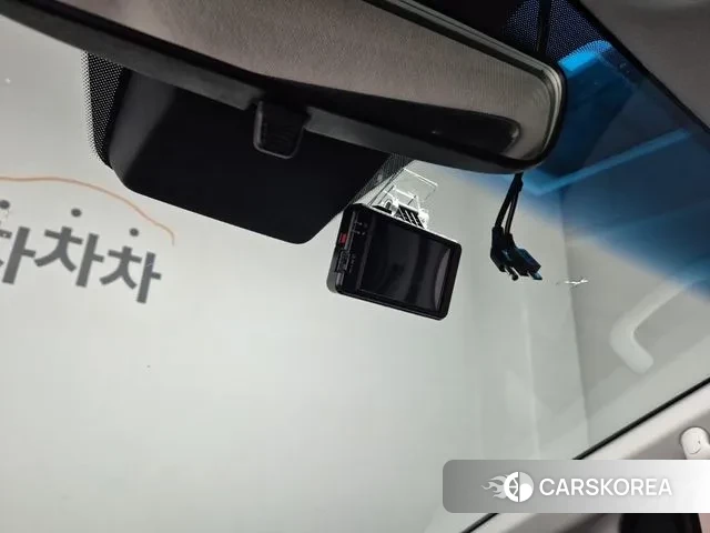 Hyundai Staria 2022 Белый из Кореи, фото 4