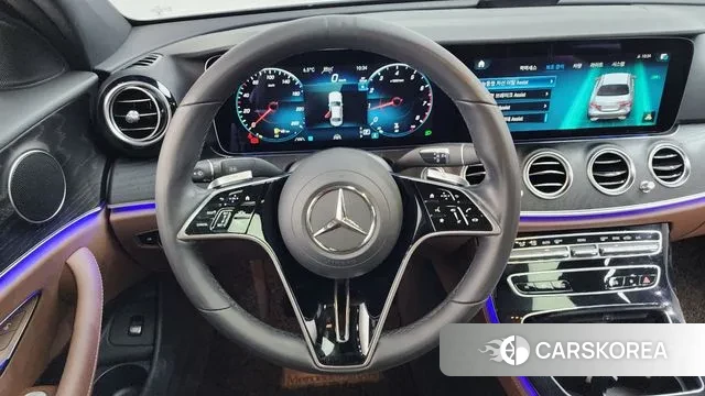 Mercedes-Benz E-Class W213 2022 Белый из Кореи, фото 4