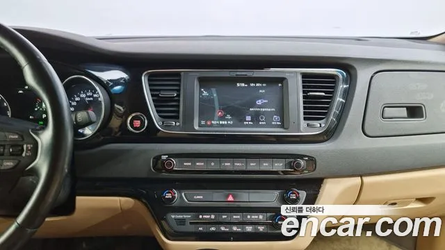 Kia The New Carnival 2018 Черный из Кореи, фото 4