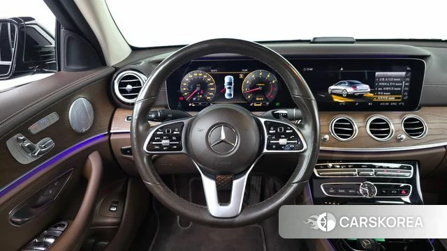 Mercedes-Benz E-Class W213 2019 Черный из Кореи, фото 4