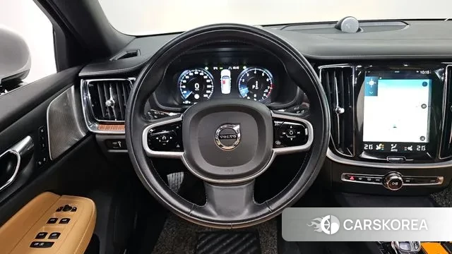 Volvo S60 3rd generation 2021 Серебряный из Кореи, фото 4