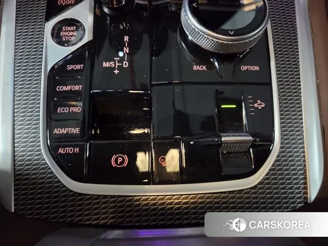 BMW X6 (G06) 2023 Черный из Кореи, фото 4