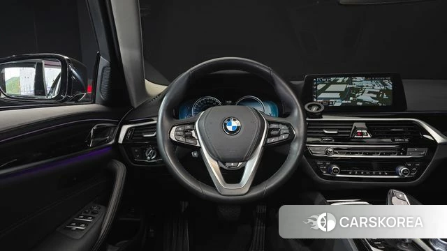 BMW 5 Series (G30) 2018 Черный из Кореи, фото 4