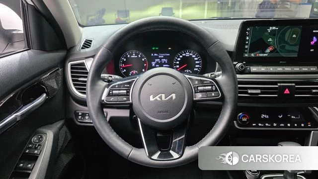 Kia Seltos 2021 Белый из Кореи, фото 4