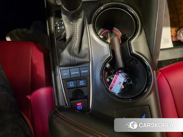 Toyota Camry (XV70) 2022 Черный из Кореи, фото 4