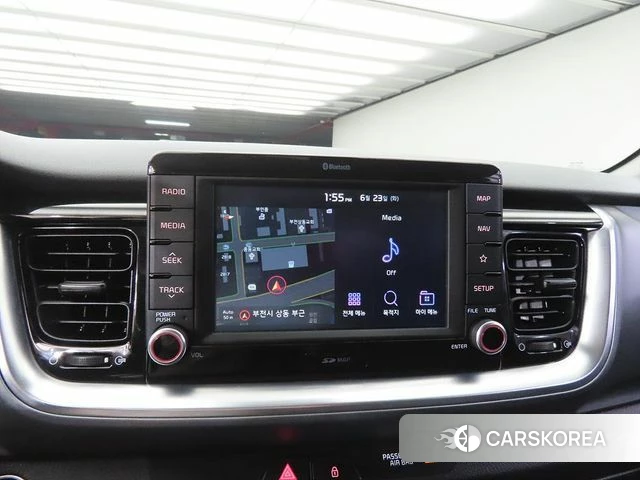 Kia Stonic 2018 Белый из Кореи, фото 4