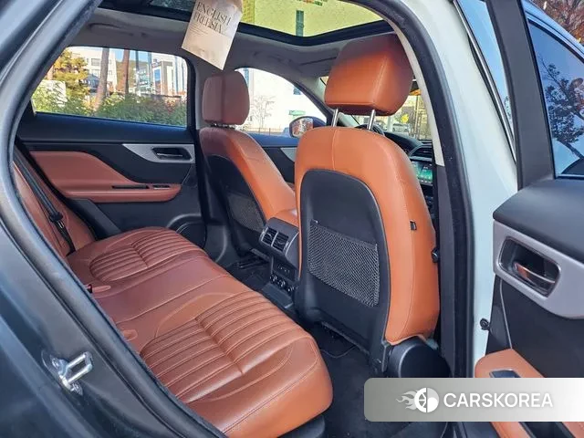 Jaguar F-PACE 2019 Белый из Кореи, фото 4