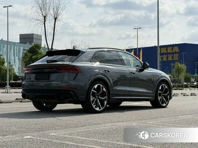 Audi RS Q8 2021 Темно-серый из Китая, фото 4