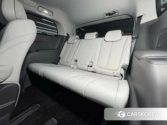 Buick GL8 2025 Серебристо-серый из Китая, фото 4