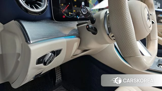 Mercedes-Benz E-Class W213 2021 Белый из Кореи, фото 4