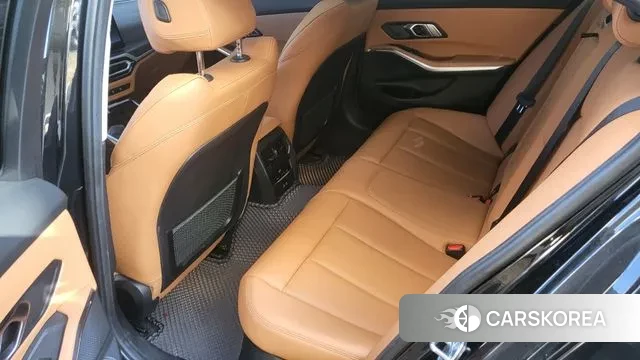 BMW 3 Series (G20) 2022 Черный из Кореи, фото 4