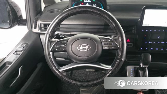 Hyundai Staria 2024 Черный из Кореи, фото 4