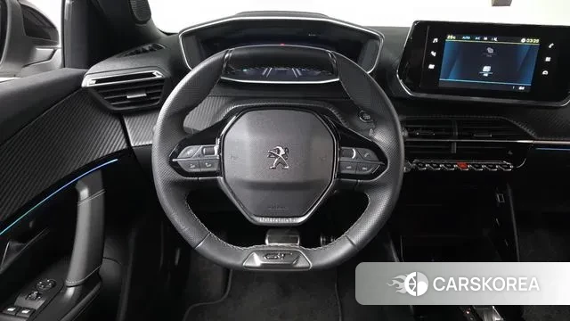 Peugeot e-2008 second generation 2023 Белый из Кореи, фото 4