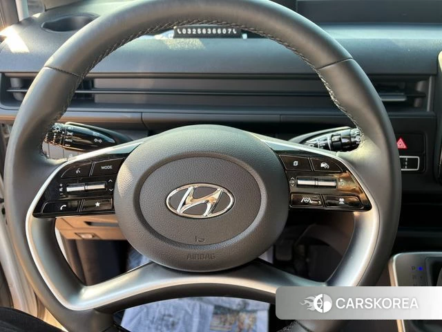 Hyundai Staria 2023 Белый из Кореи, фото 4