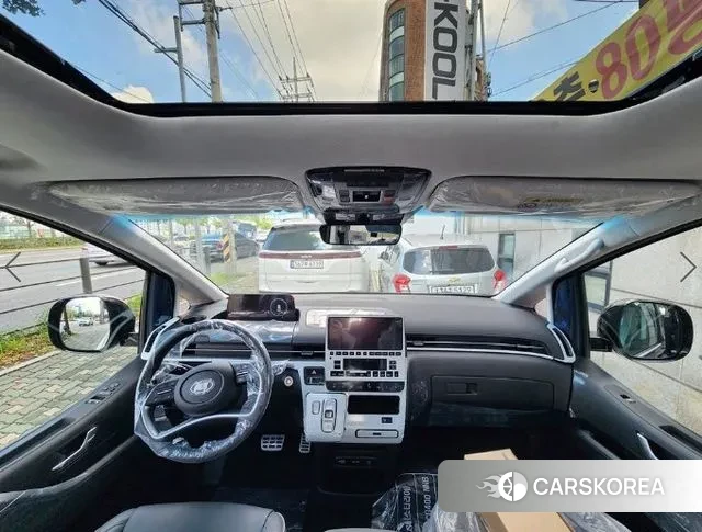 Hyundai Staria 2025 Черный из Кореи, фото 4