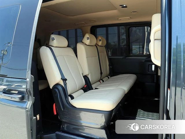 Hyundai Staria 2024 Серый из Кореи, фото 4