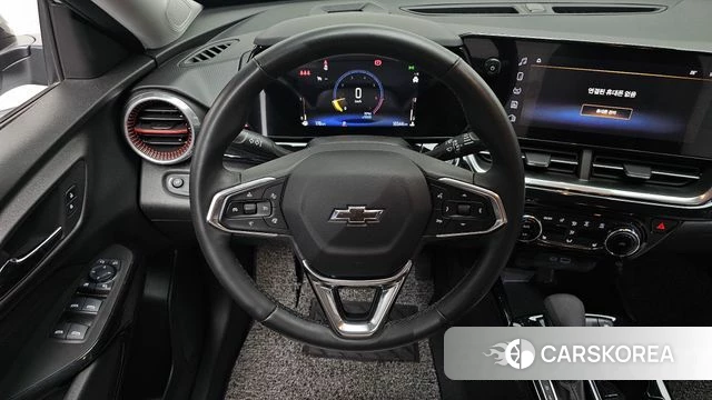 Chevrolet (GM Daewoo) Trax Crossover 2024 Белый из Кореи, фото 4