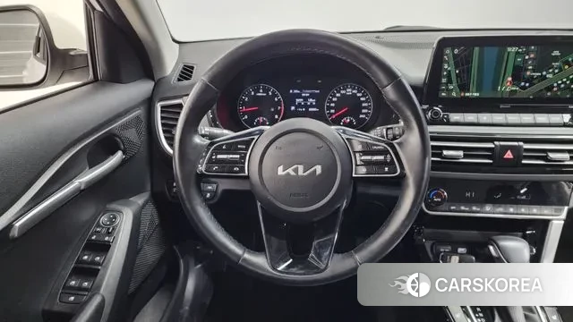 Kia Seltos 2021 Белый из Кореи, фото 4