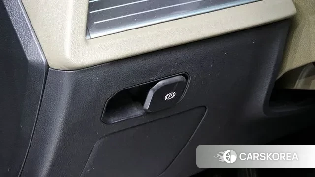 Ssangyong Torres 2022 Черный из Кореи, фото 4