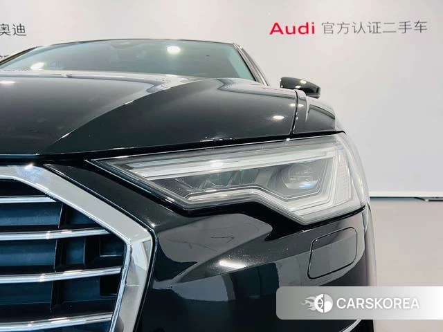 Audi A6L 2022 Черный из Китая, фото 4