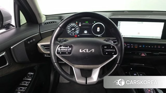 Kia K8 2022 Серебристо-серый из Кореи, фото 4