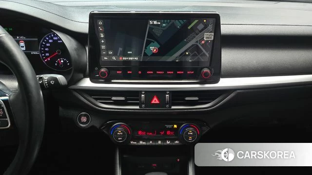 Kia The New K3 2nd generation 2022 Серый из Кореи, фото 4