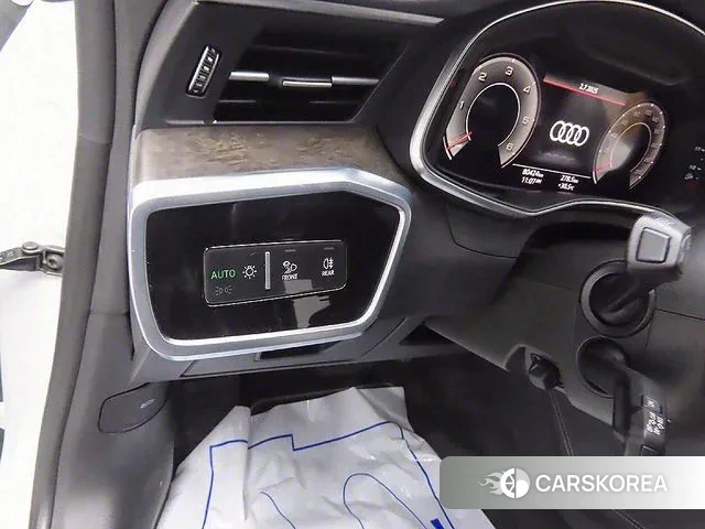 Audi A7 (4K) 2021 Белый из Кореи, фото 4