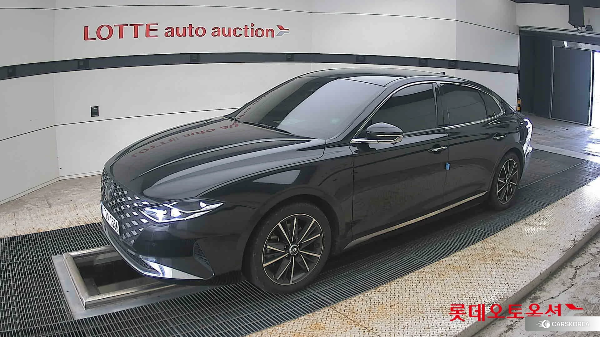 Hyundai Grandeur 2023 Abyss Black Pearl из Кореи, фото 4