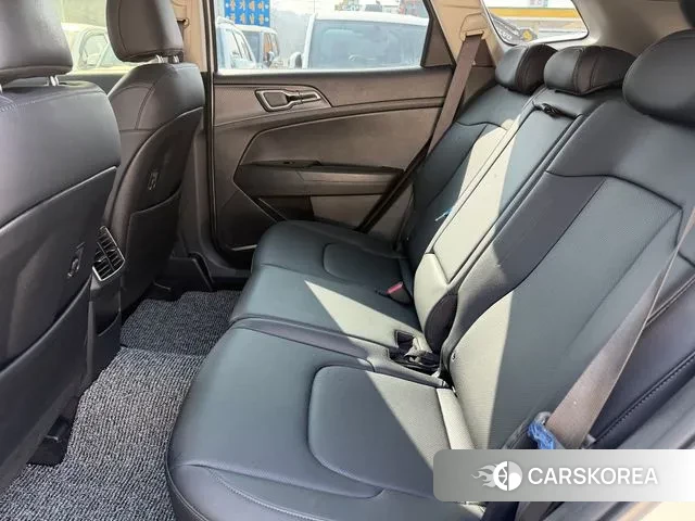 Kia Sportage 5th Generation 2024 Белый из Кореи, фото 4