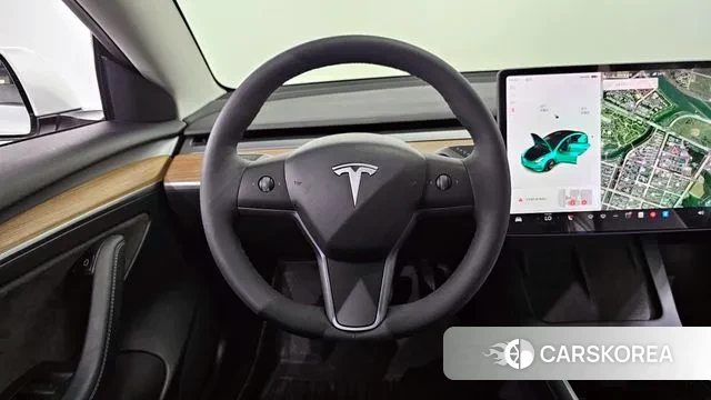 Tesla Model 3 2021 Белый из Кореи, фото 4