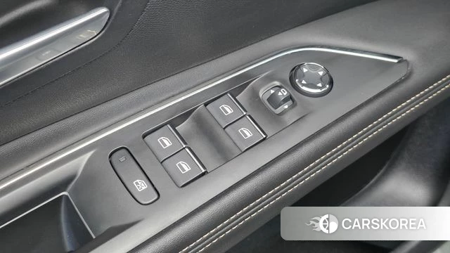 Peugeot 3008 second generation 2022 Черный из Кореи, фото 4