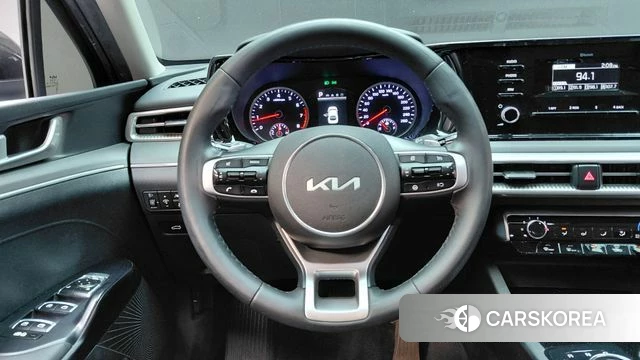 Kia K5 3rd generation 2022 Черный из Кореи, фото 4