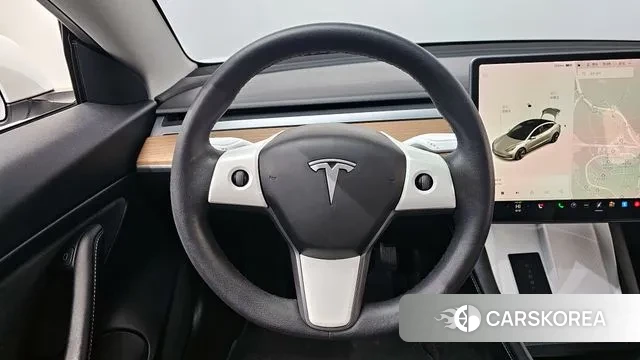 Tesla Model 3 2021 Белый из Кореи, фото 4