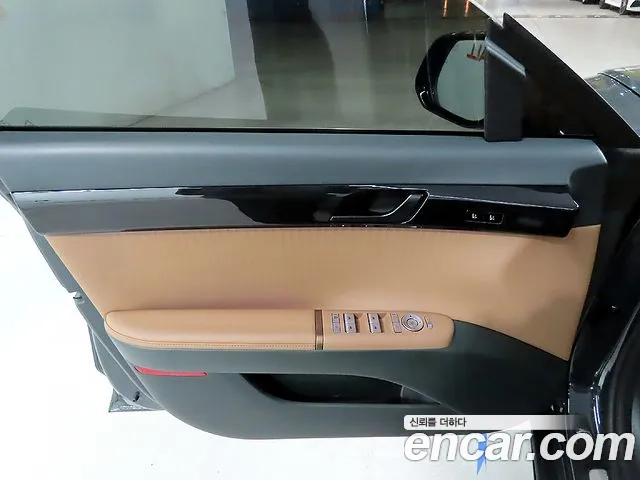 Hyundai Grandeur (GN7) id 2673916 из Кореи 4