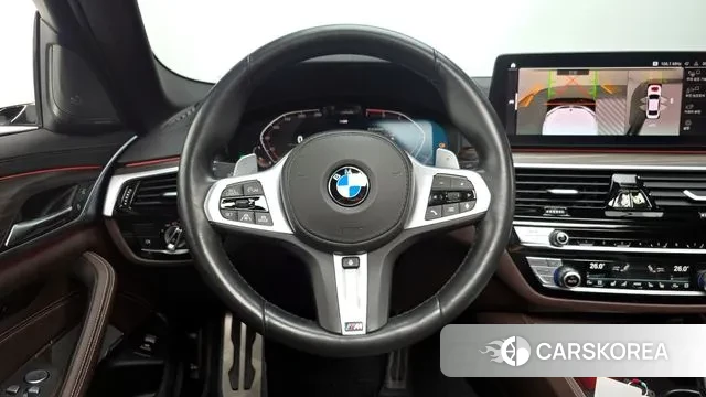 BMW 5 Series (G30) 2021 Белый из Кореи, фото 4