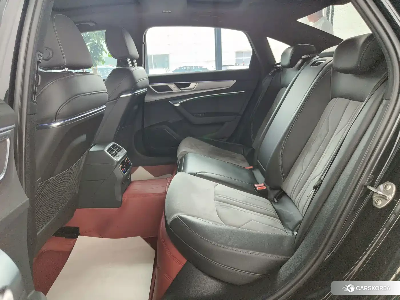 Audi A6L 2024 Черный из Китая, фото 4