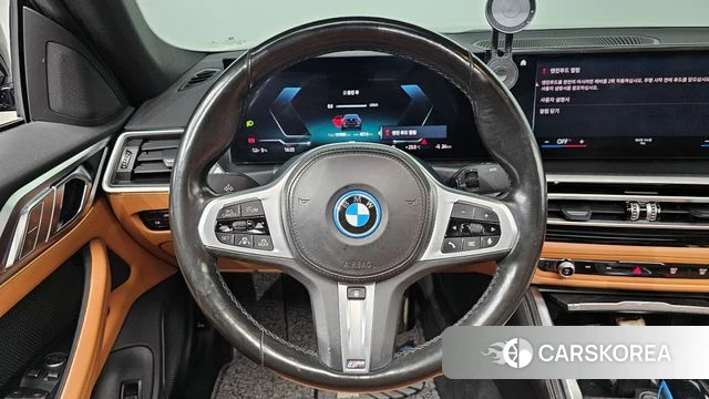 BMW i4 2022 Черный из Кореи, фото 4