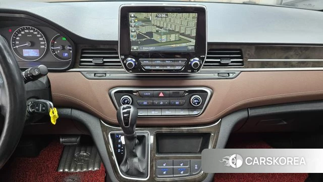 Hyundai The New Grand Starex 2018 Белый из Кореи, фото 4