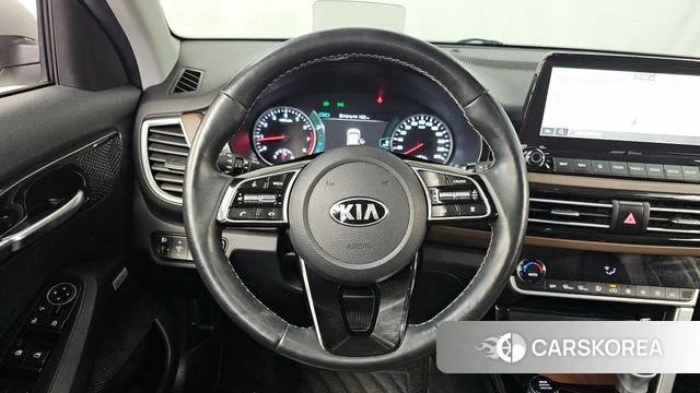 Kia Seltos 2020 Белый из Кореи, фото 4