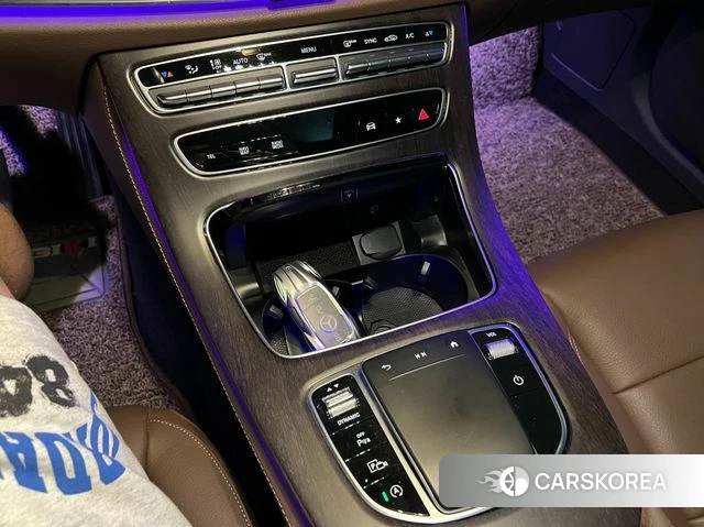 Mercedes-Benz E-Class W213 2021 Черный из Кореи, фото 4