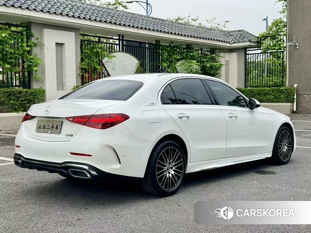 Mercedes-Benz Class C 2023 Белый из Китая, фото 4