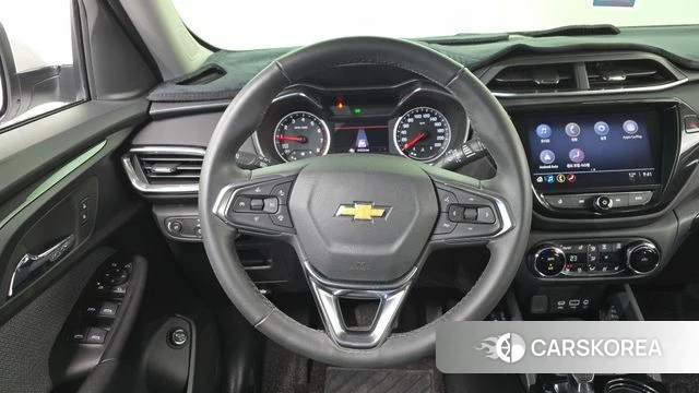 Chevrolet (GM Daewoo) Trailblazer 2022 Белый из Кореи, фото 4
