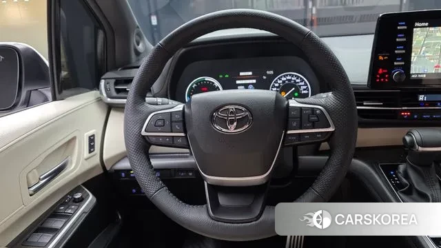 Toyota Sienna 4th Generation 2024 Белый из Кореи, фото 4