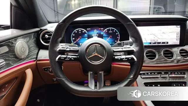 Mercedes-Benz E-Class W213 2021 Белый из Кореи, фото 4