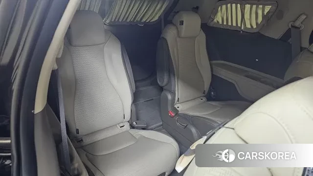 Kia Carnival 4th generation id 3645201 из Кореи 4