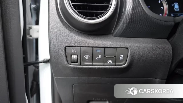 Hyundai Kona 2019 Белый из Кореи, фото 4