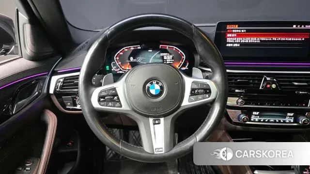 BMW 5 Series (G30) 2023 Черный из Кореи, фото 4